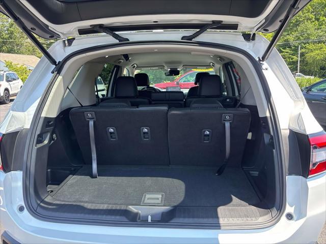 used 2025 Honda Pilot car, priced at $44,444