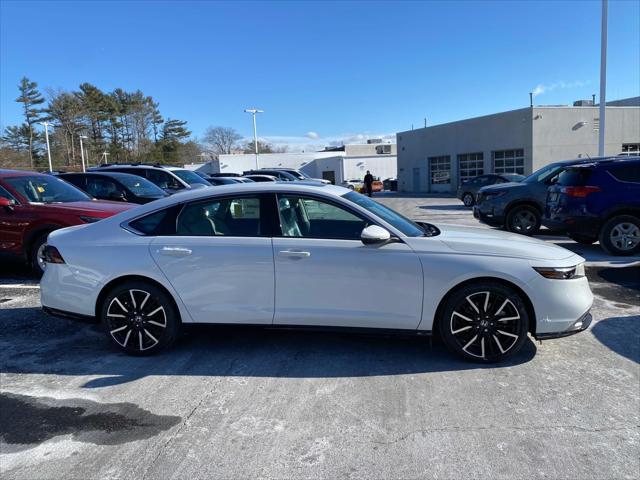 new 2025 Honda Accord Hybrid car, priced at $40,905