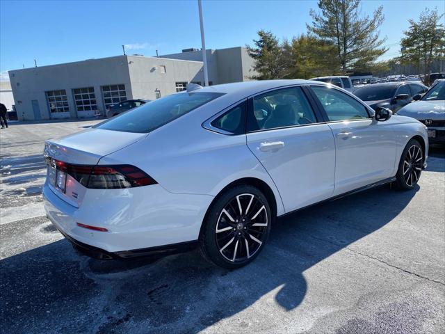 new 2025 Honda Accord Hybrid car, priced at $40,905