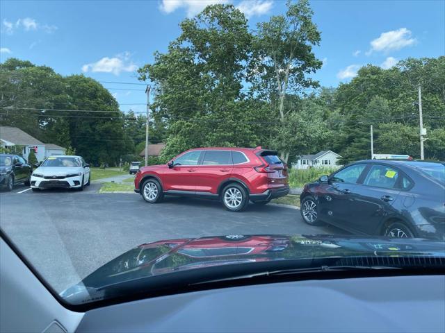 used 2025 Honda CR-V car, priced at $35,341