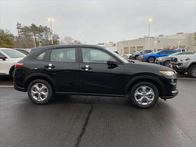 new 2025 Honda HR-V car, priced at $28,295