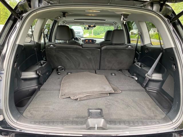 used 2022 Honda Pilot car, priced at $35,834