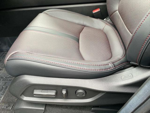 new 2025 Honda Pilot car, priced at $56,030