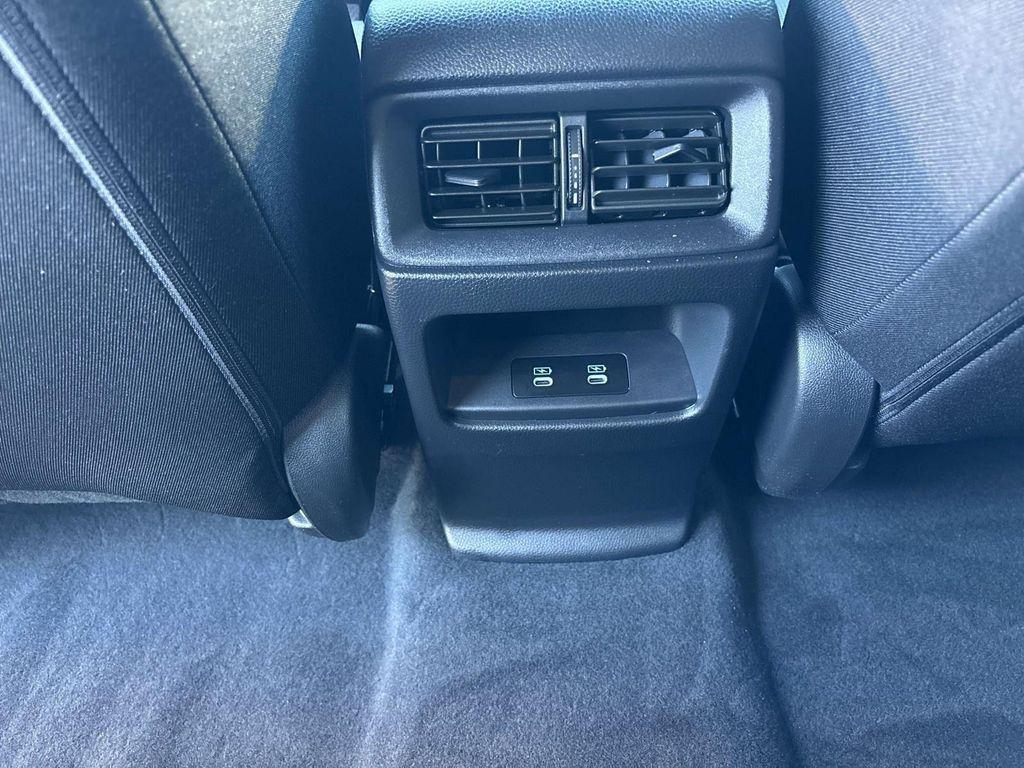 used 2024 Honda CR-V Hybrid car, priced at $33,428
