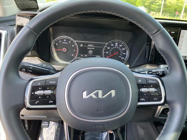 used 2023 Kia Sorento car, priced at $30,972