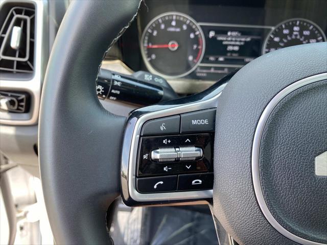 used 2023 Kia Sorento car, priced at $30,972