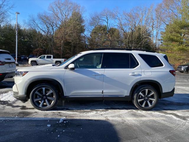 new 2025 Honda Pilot car, priced at $54,930