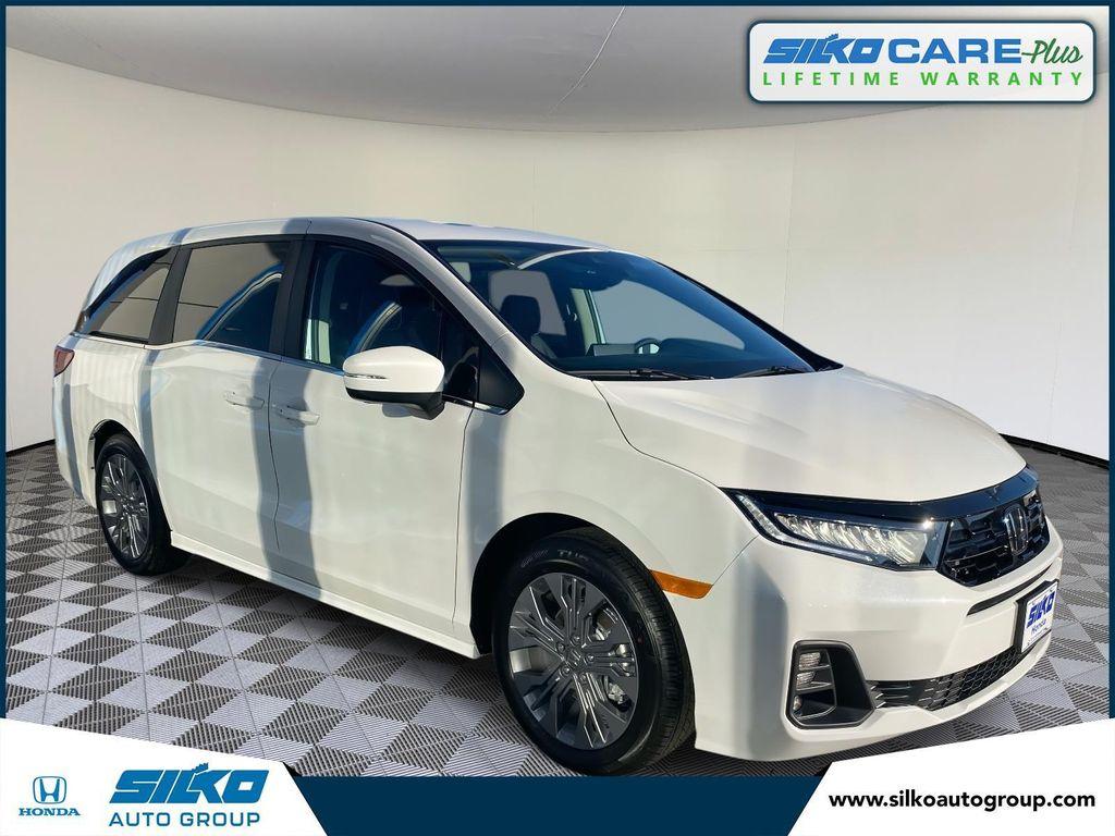 new 2026 Honda Odyssey car, priced at $49,445