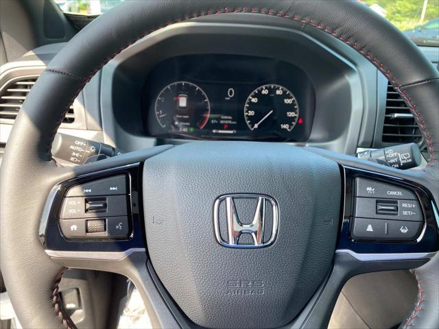 used 2025 Honda Odyssey car, priced at $42,907