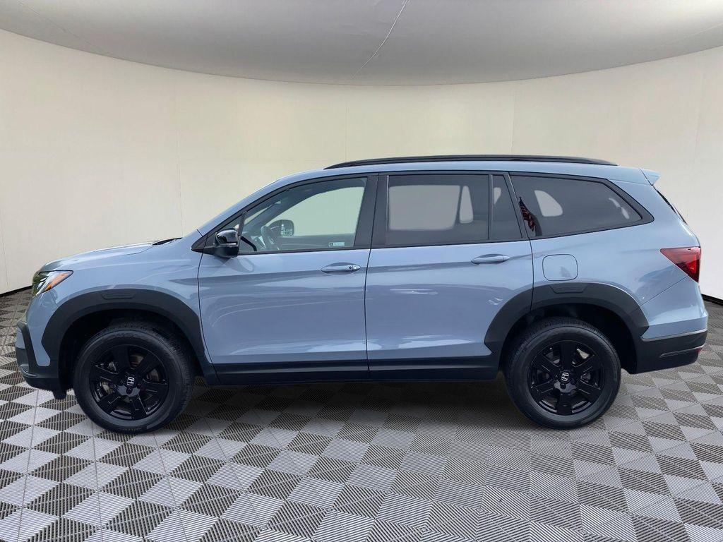 used 2022 Honda Pilot car, priced at $34,937