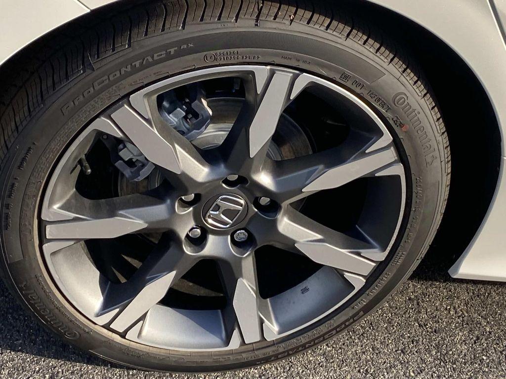 new 2026 Honda Civic Hybrid car, priced at $33,945