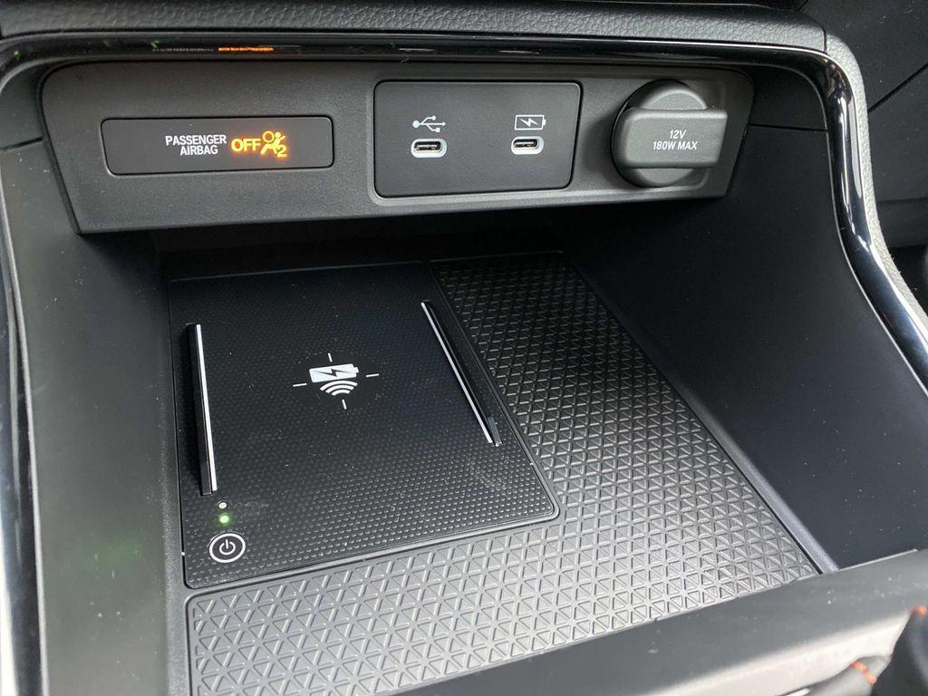 new 2026 Honda CR-V Hybrid car, priced at $41,675