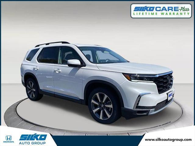 new 2025 Honda Pilot car, priced at $51,505