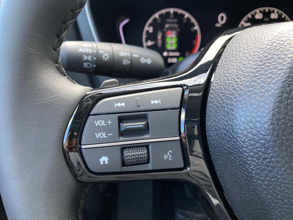 new 2025 Honda Pilot car, priced at $47,550