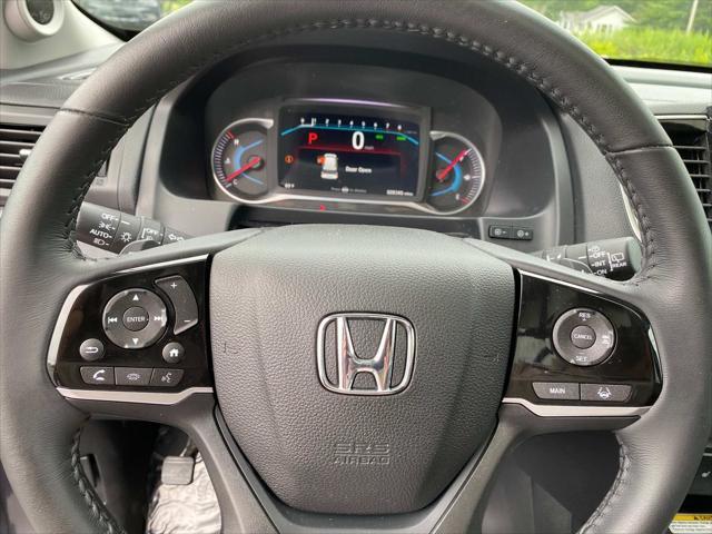 used 2022 Honda Pilot car, priced at $34,897