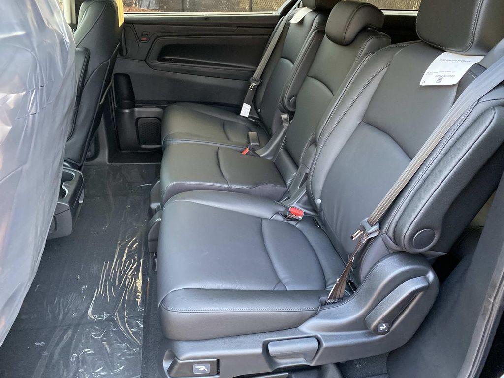new 2026 Honda Odyssey car, priced at $44,290