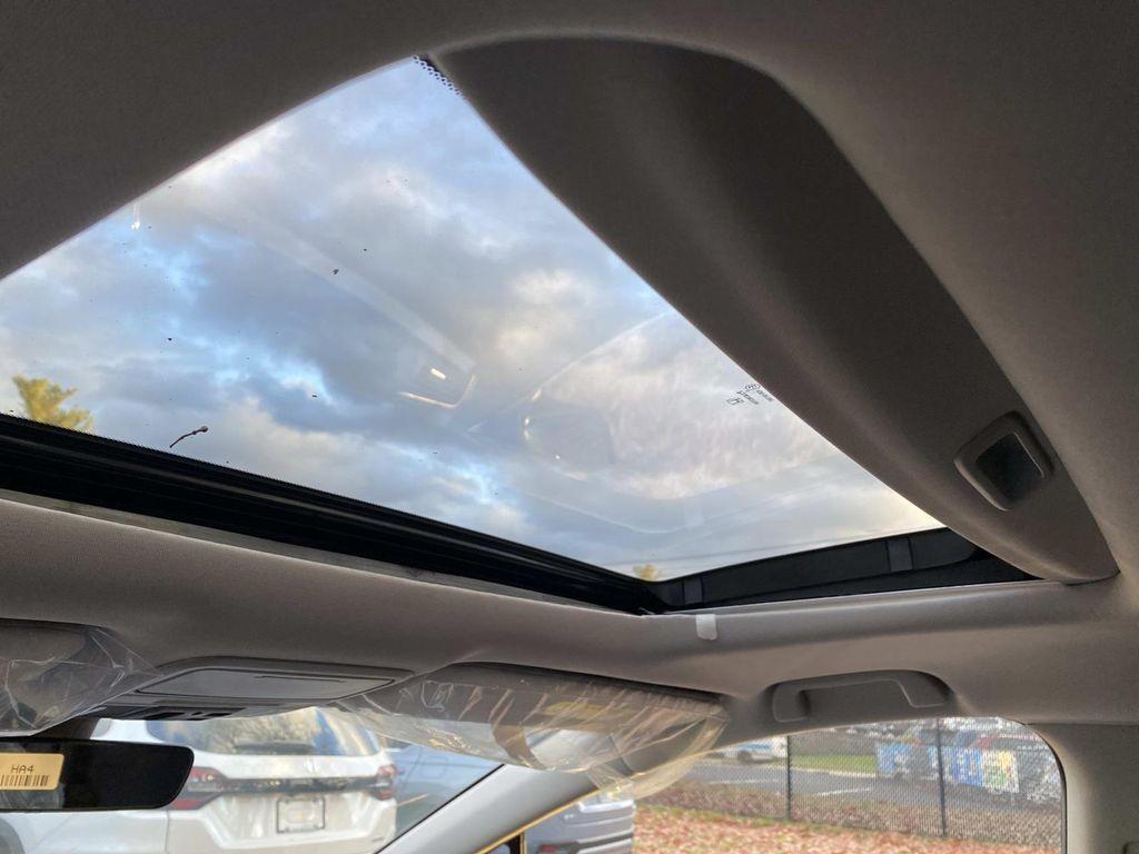 new 2026 Honda Odyssey car, priced at $44,290