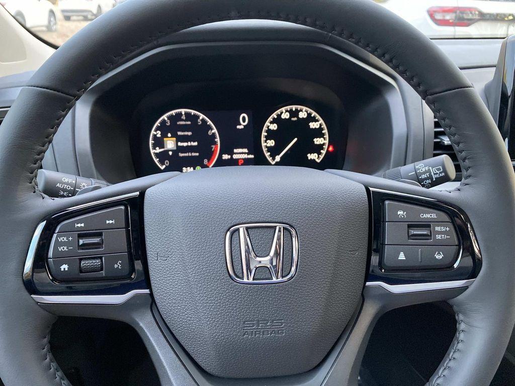 new 2026 Honda Odyssey car, priced at $44,290