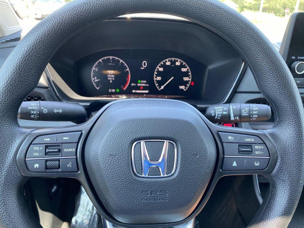 used 2025 Honda CR-V car, priced at $33,967
