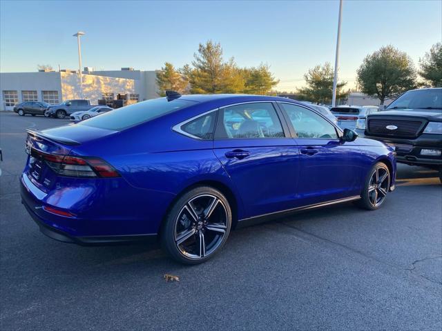 new 2025 Honda Accord Hybrid car, priced at $35,205