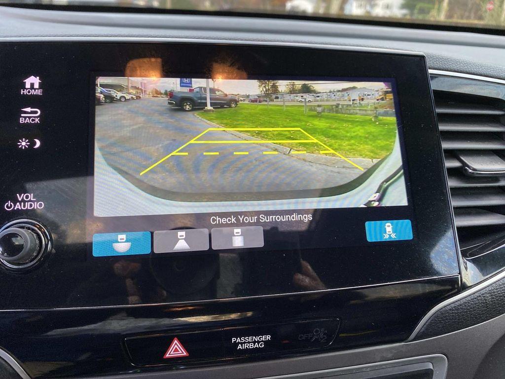 used 2022 Honda Pilot car, priced at $33,971