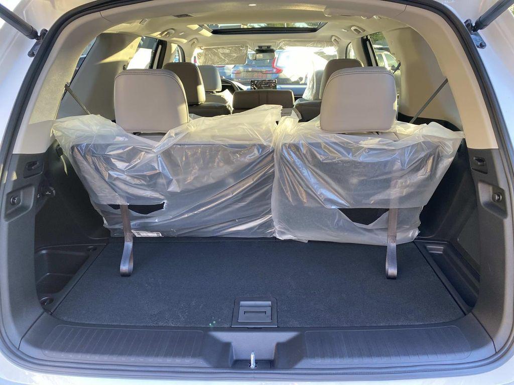 new 2025 Honda Pilot car, priced at $53,450