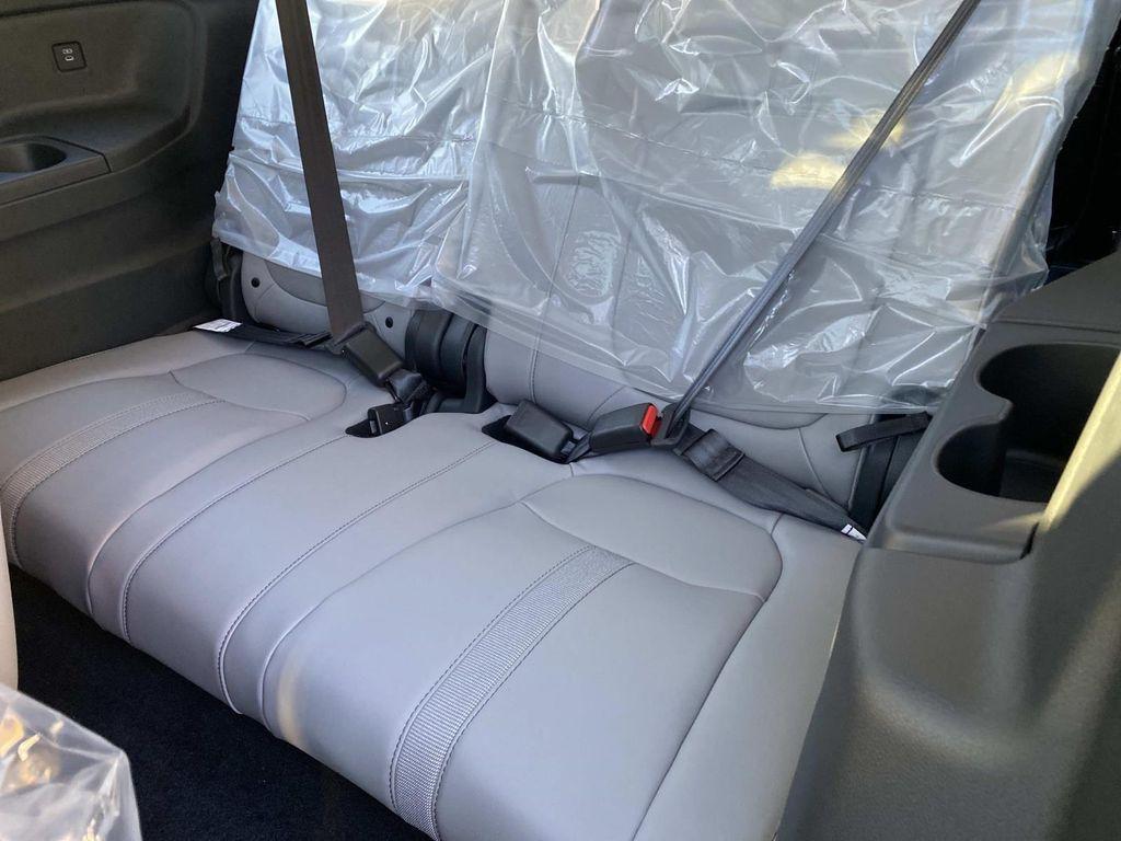 new 2025 Honda Pilot car, priced at $53,450