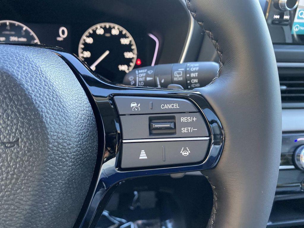 new 2025 Honda Pilot car, priced at $53,450