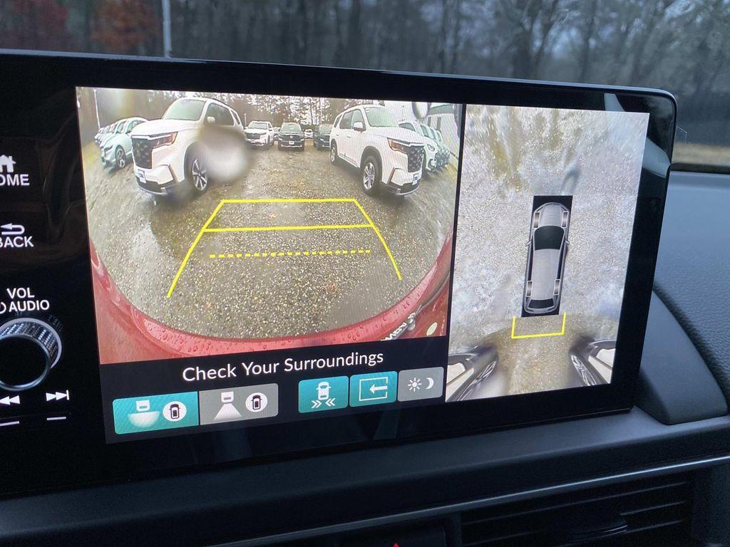 new 2025 Honda Pilot car, priced at $55,030