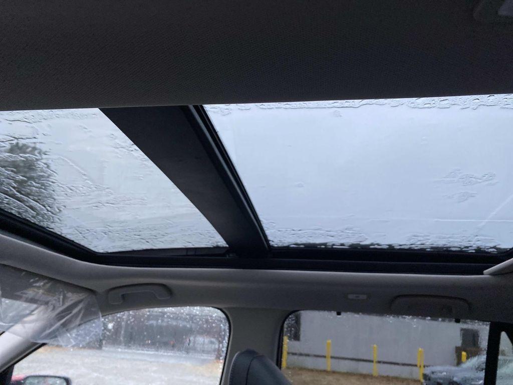 new 2025 Honda Pilot car, priced at $55,030