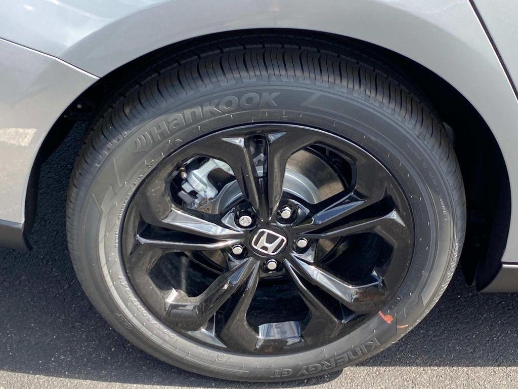 new 2025 Honda Accord car, priced at $31,710