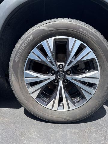 used 2021 Nissan Rogue car, priced at $23,347