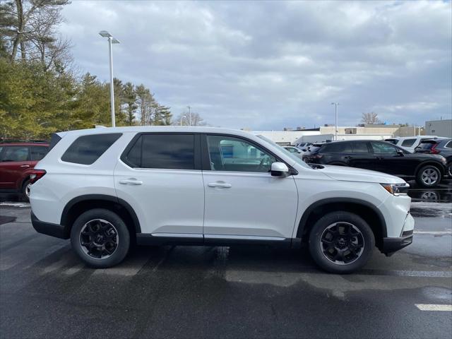 new 2025 Honda Pilot car, priced at $49,405