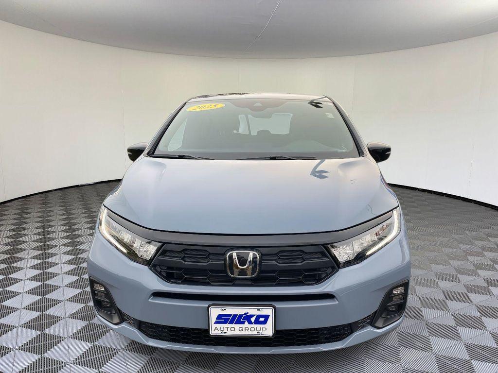 used 2025 Honda Odyssey car, priced at $39,513