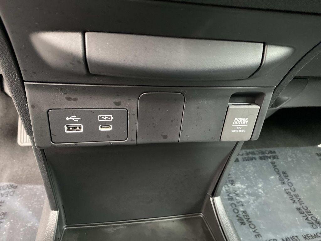 used 2025 Honda Odyssey car, priced at $39,513