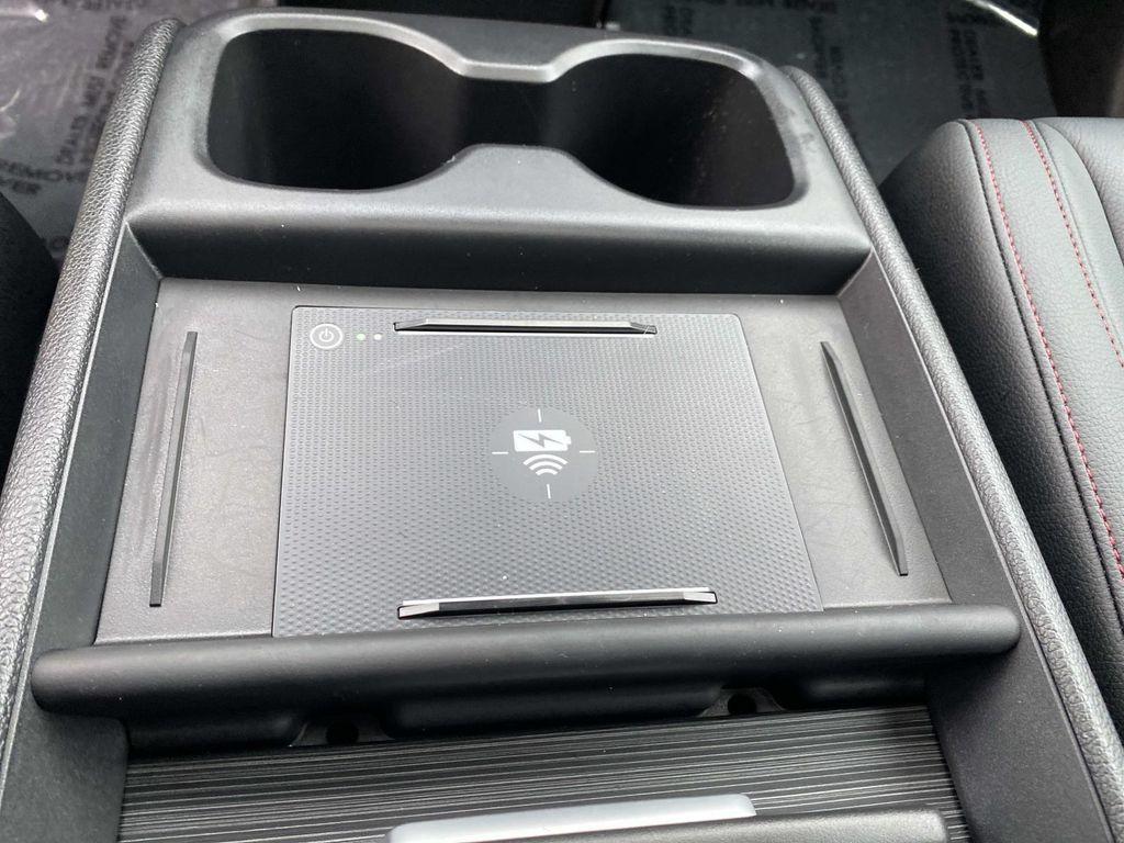 used 2025 Honda Odyssey car, priced at $39,513