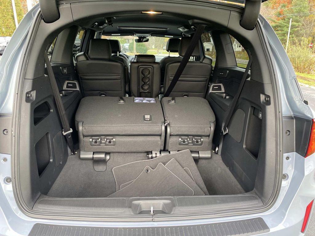 used 2025 Honda Odyssey car, priced at $39,513