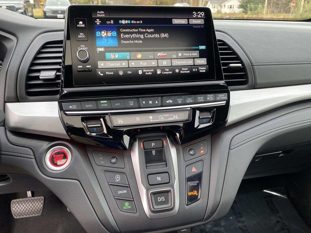 used 2025 Honda Odyssey car, priced at $39,513