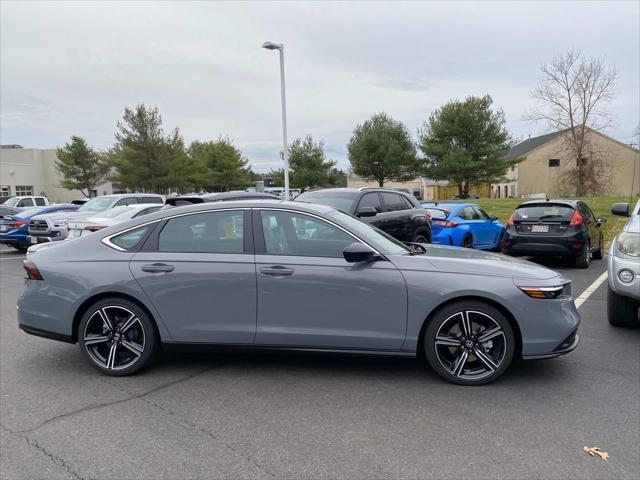 new 2025 Honda Accord Hybrid car, priced at $35,205