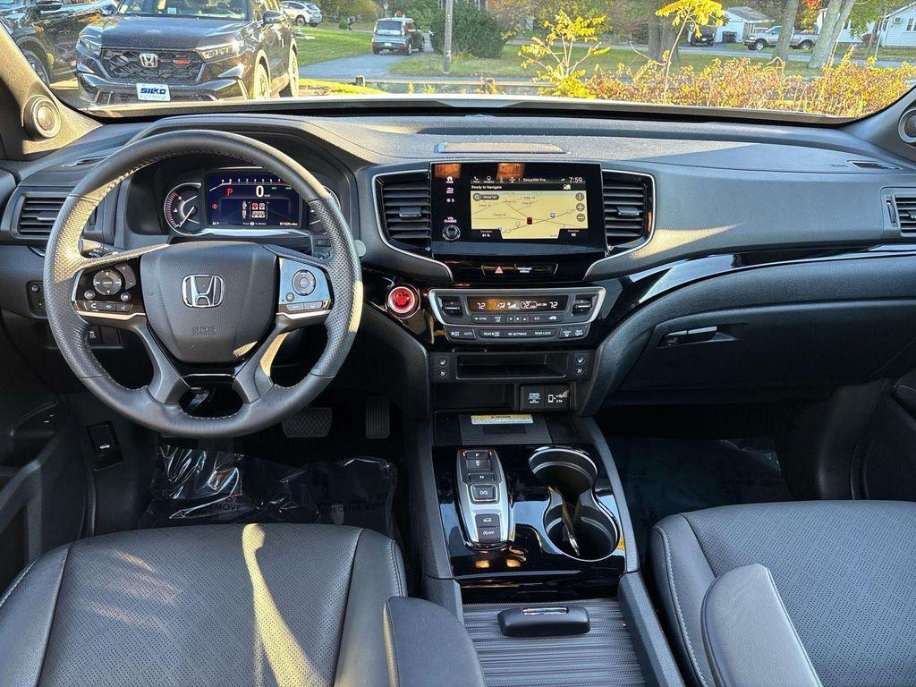 used 2022 Honda Passport car, priced at $37,660