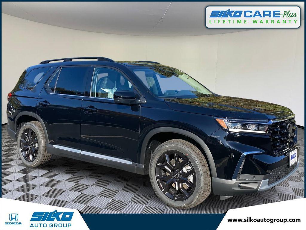 new 2025 Honda Pilot car, priced at $52,995