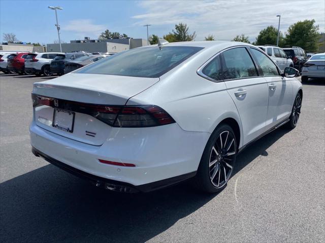 new 2025 Honda Accord Hybrid car, priced at $40,905