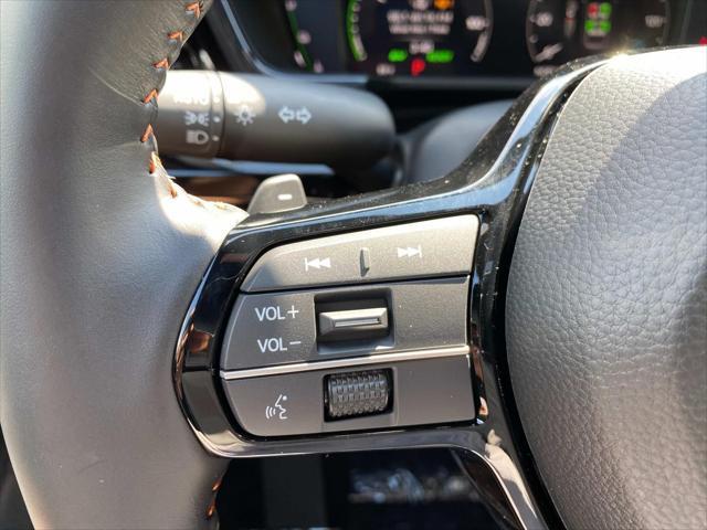 new 2026 Honda CR-V Hybrid car, priced at $43,645