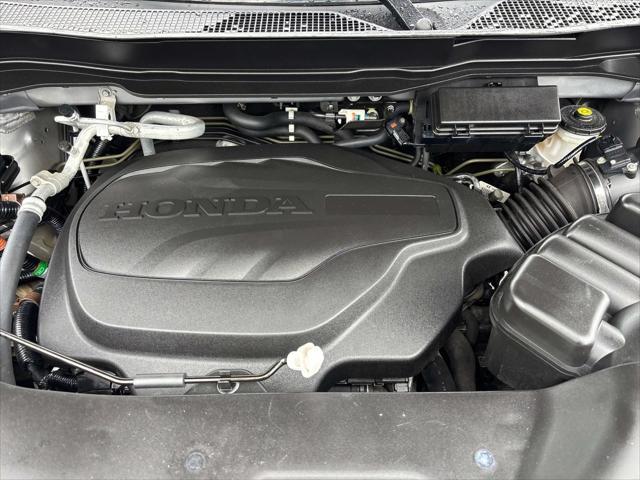 used 2022 Honda Pilot car, priced at $34,965