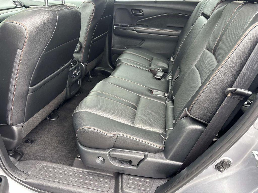 used 2022 Honda Pilot car, priced at $32,337