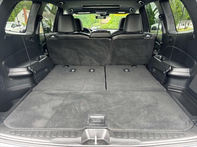 used 2022 Honda Pilot car, priced at $34,965