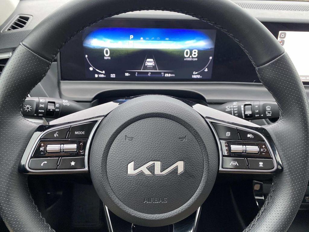 used 2024 Kia Seltos car, priced at $25,583