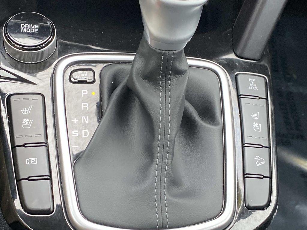 used 2024 Kia Seltos car, priced at $25,583