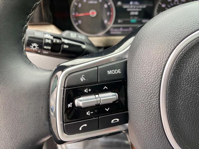 used 2022 Kia Sorento car, priced at $29,920