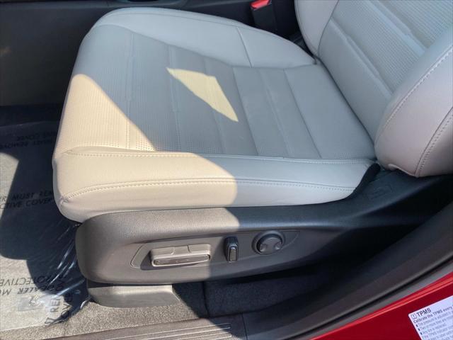 used 2025 Honda CR-V car, priced at $36,998